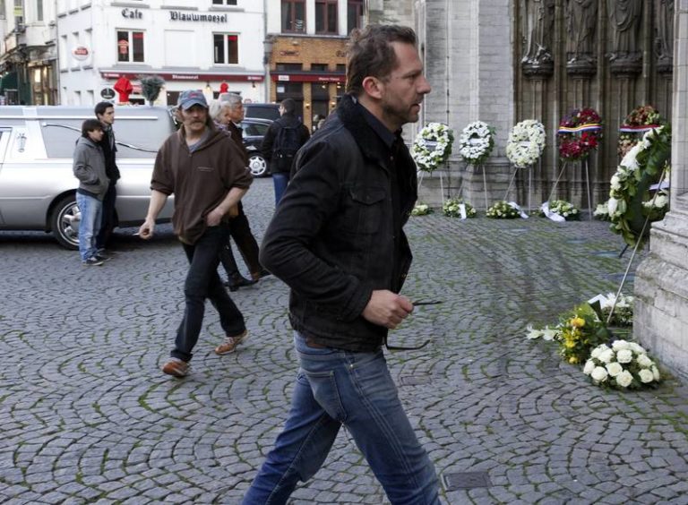 Tom Barman werkt aan een documentaire over zijn moeder