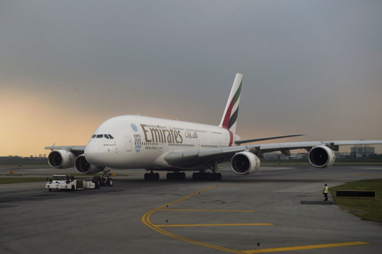 Vliegtuig maakt noodlanding in Dubai